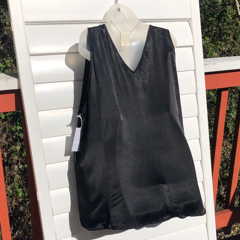NWT Nordstrom Black Satin V-Neck Camisole - Picture 7 of 8